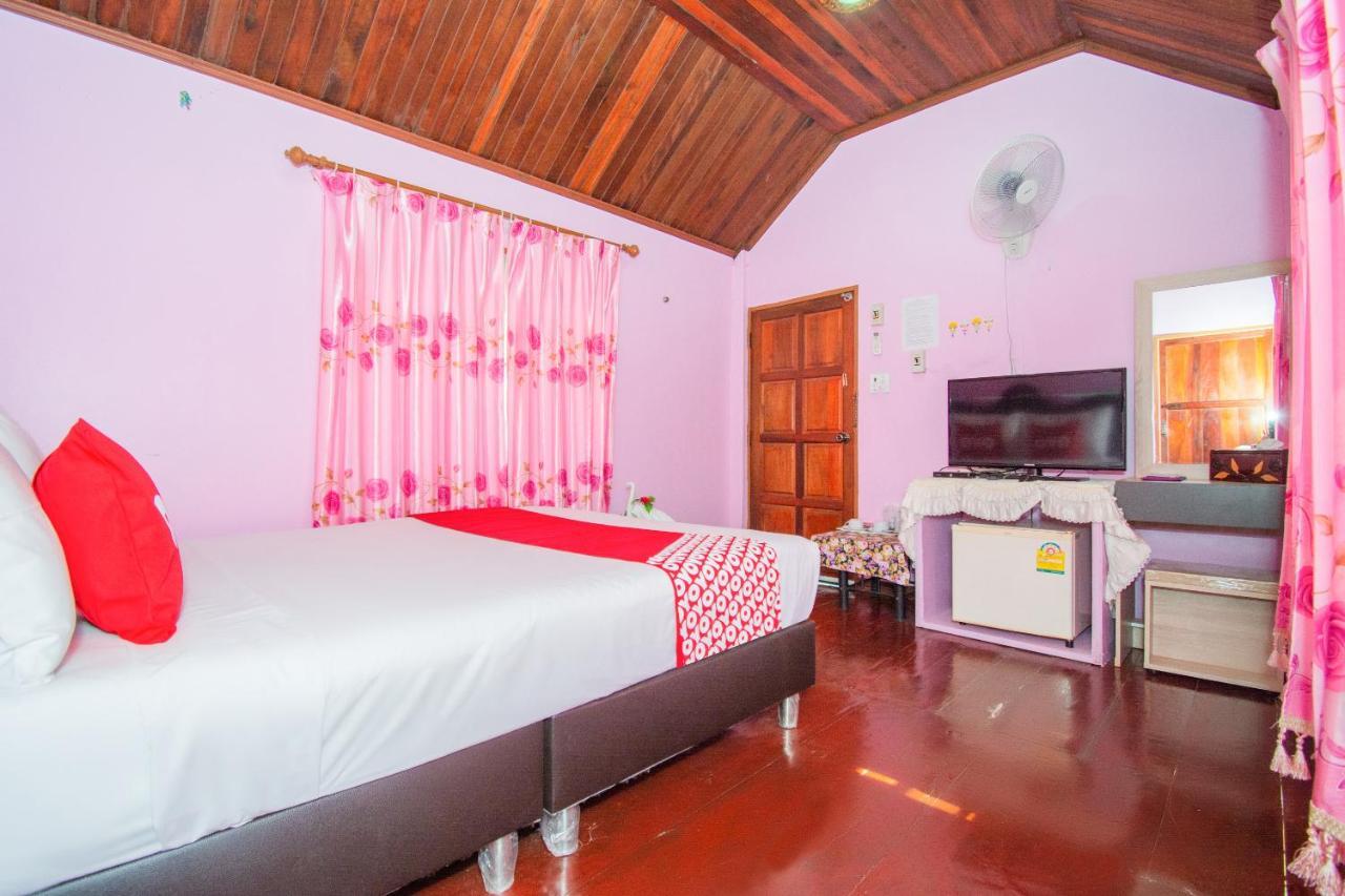 Oyo 712 Baandin Resort Phetchaburi Luaran gambar